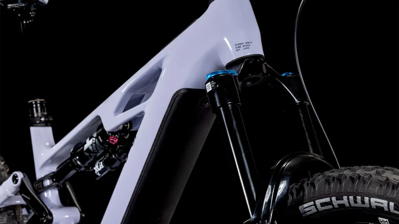 Cube Stereo Hybrid ONE77 HPC SLX 800 cyclamen