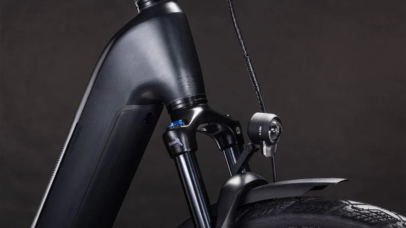 CUBE Kathmandu Hybrid Pro 800 coal´n´black