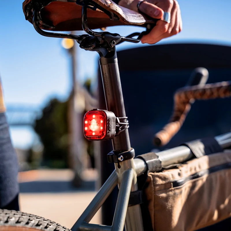 Zecto 2 Drive Max 400+ Rear Light
